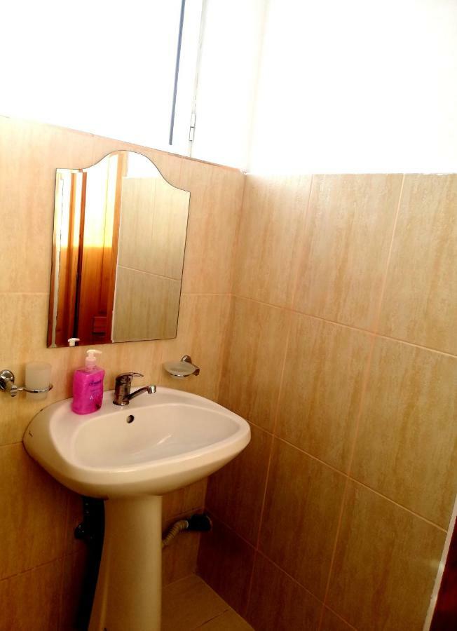 Pensiunea La Safari Târgu Neamț Zewnętrze zdjęcie